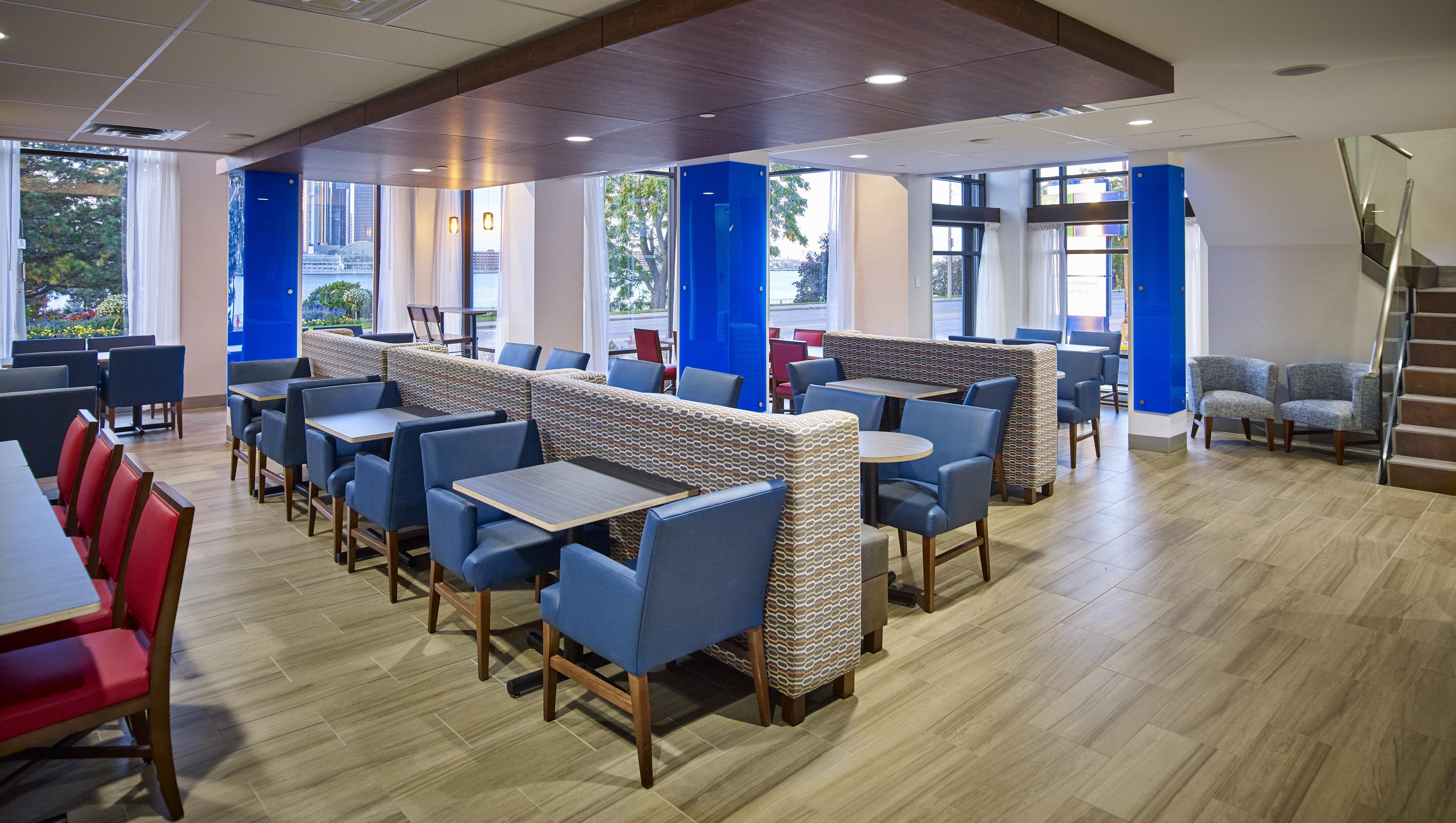Holiday Inn Express Windsor Waterfront By Ihg Extérieur photo