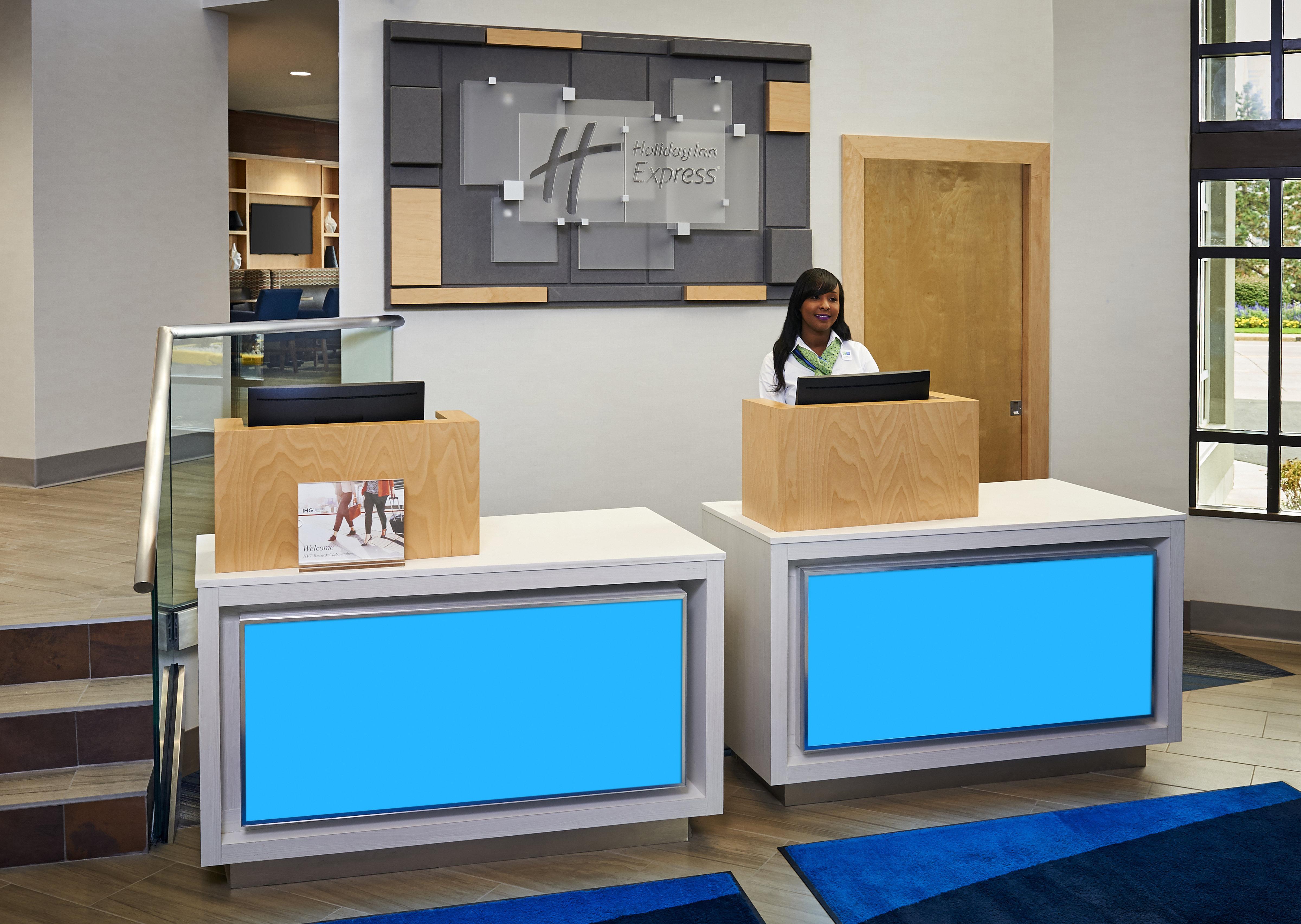 Holiday Inn Express Windsor Waterfront By Ihg Extérieur photo