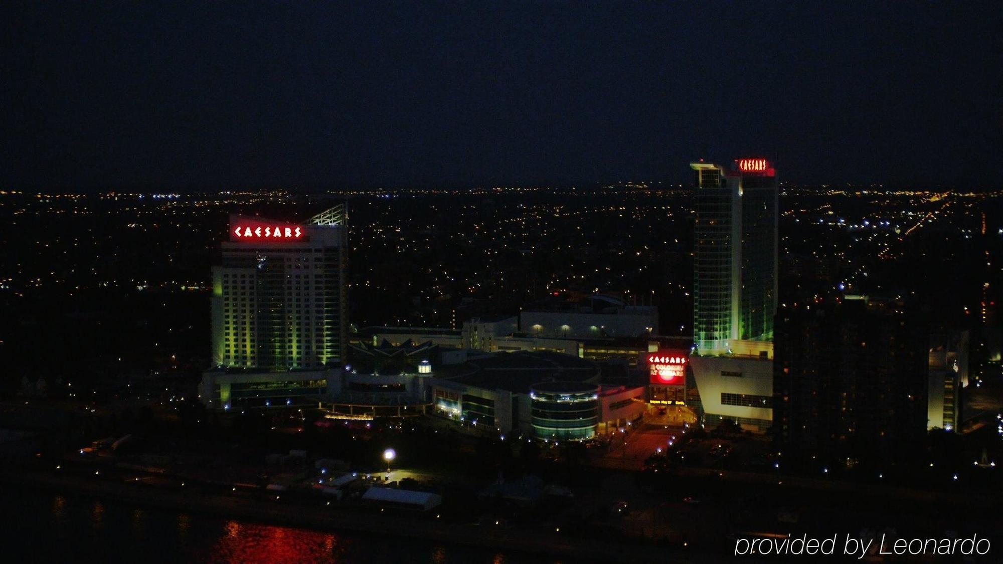 Holiday Inn Express Windsor Waterfront By Ihg Extérieur photo